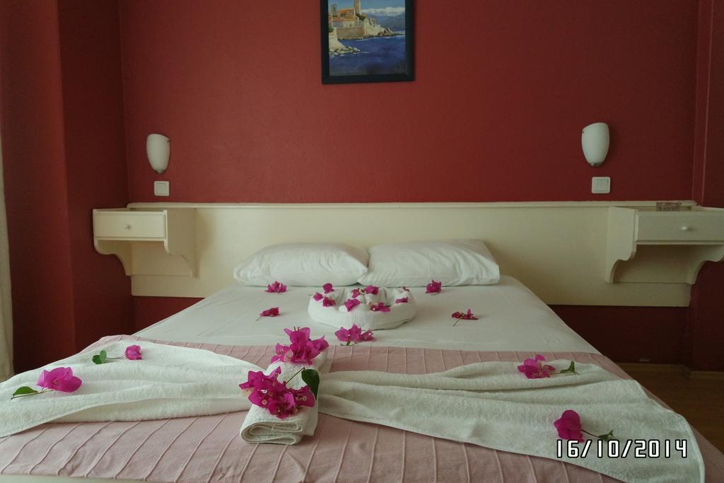 Villa Dedem Hotel Foça Quarto foto